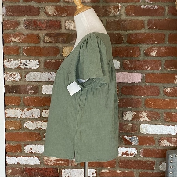 Caslon Square neck gauze tunic top flutter sleeves sage green size small New - Picture 3 of 7